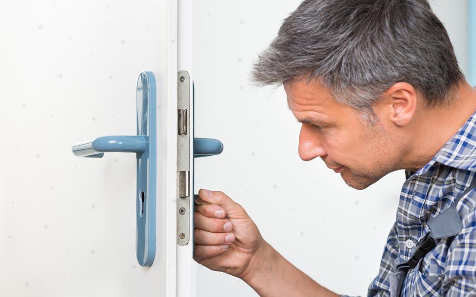 coûts serrure porte blindée Mennecy